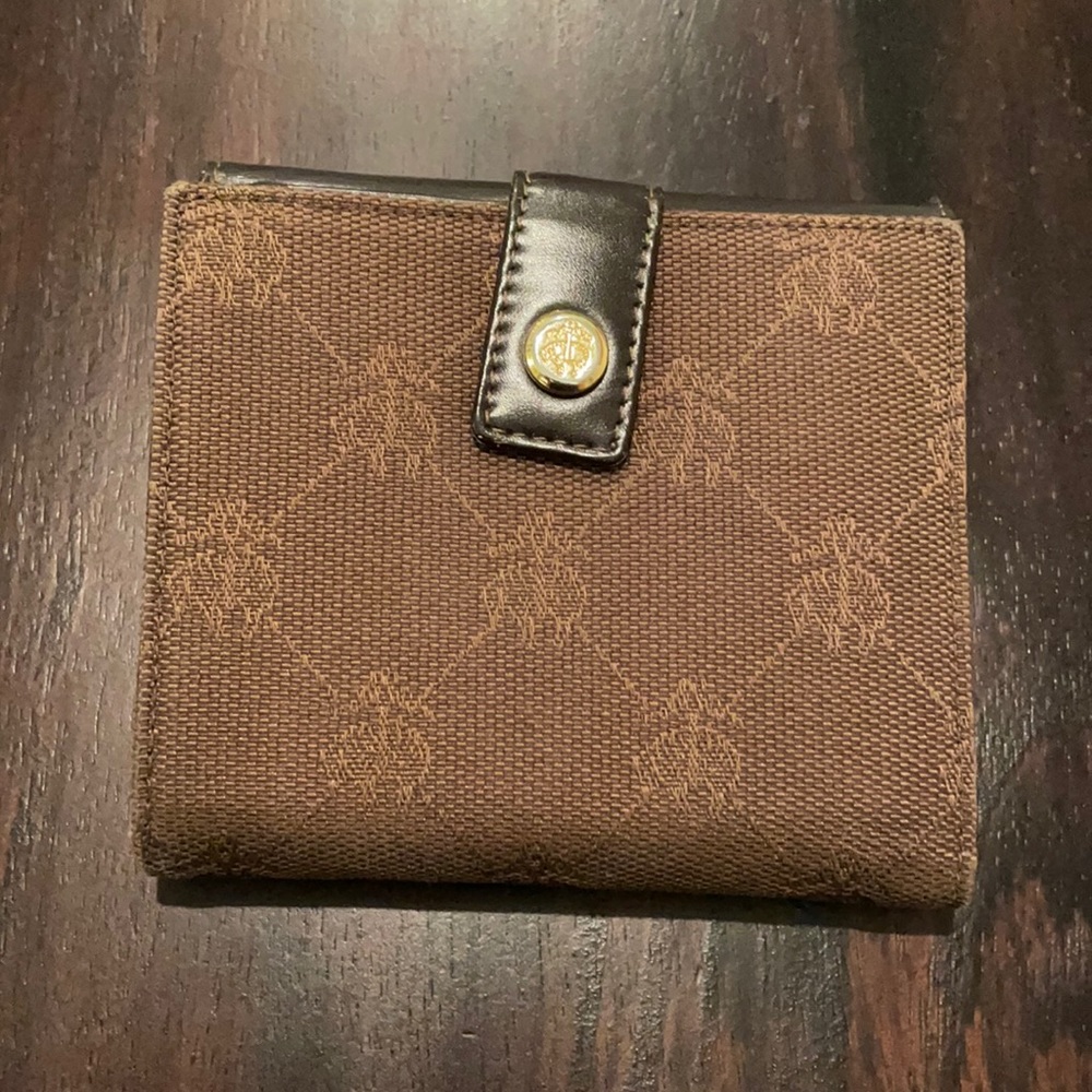 Brown Brooks Brothers bifold wallet
